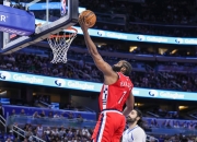 米兰体育下载-鹈鹕轻取尼克斯，范弗利特刷新纪录