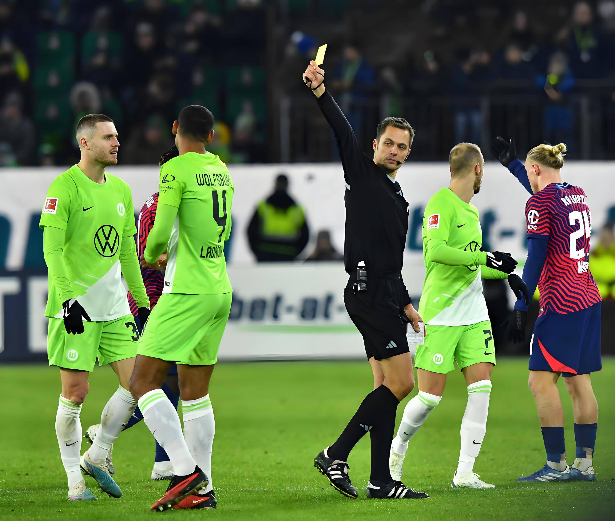 沃尔夫斯堡客场不敌对手，遭遇连败