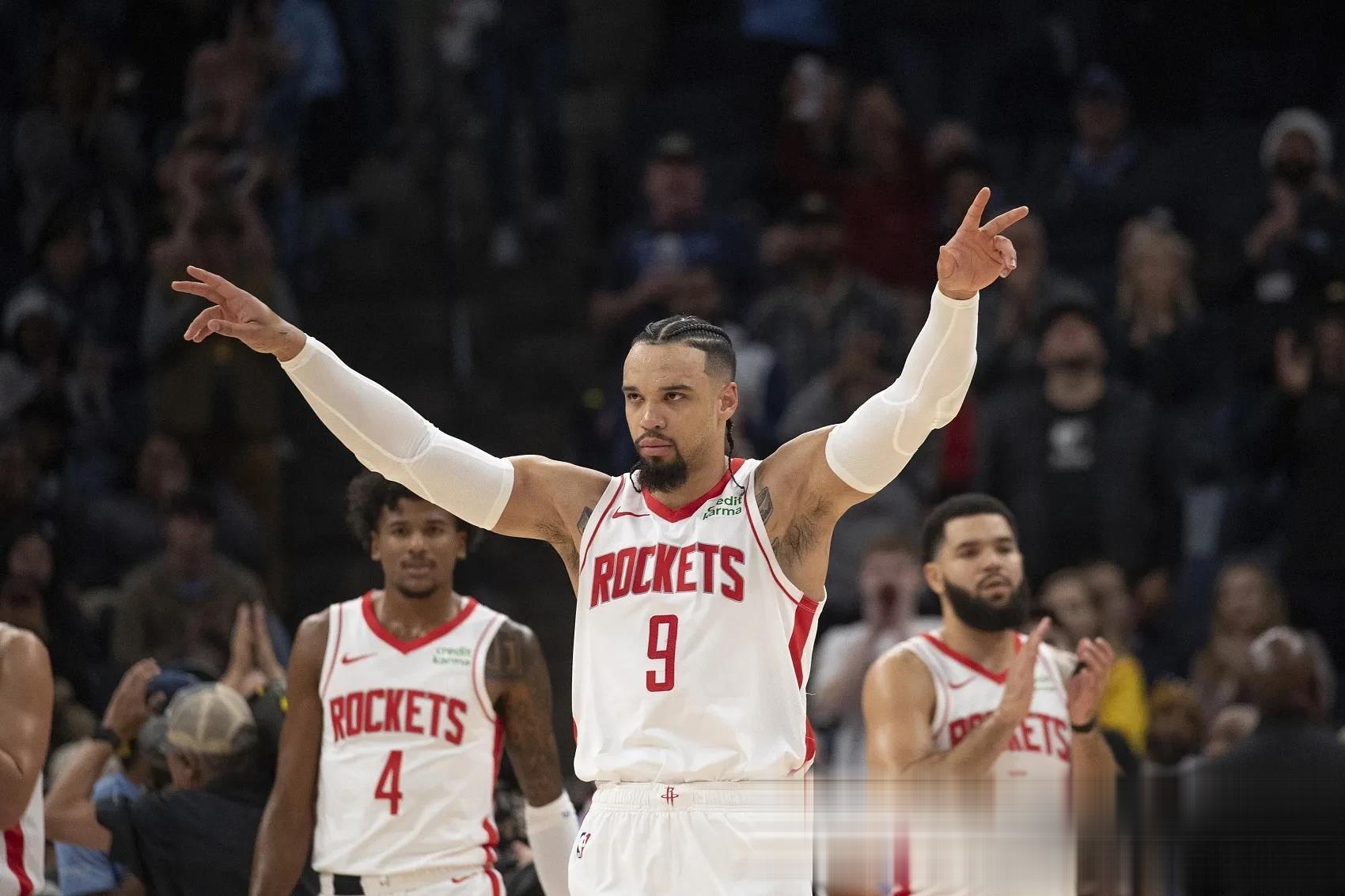 火箭主场击败太阳逆转赢球