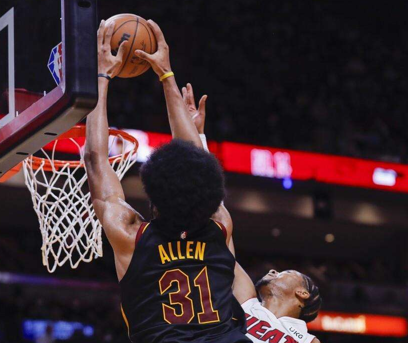 猛马不敌骑士，季后赛希望受挫