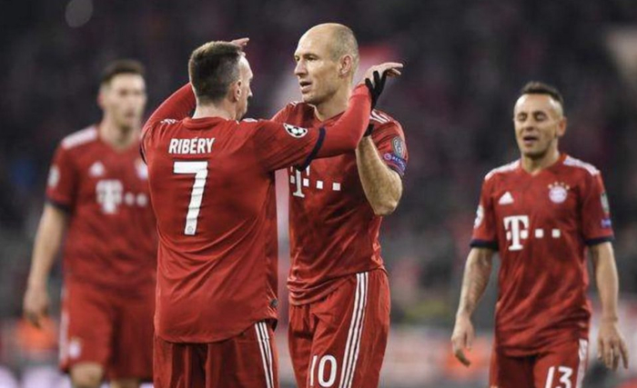 墨西哥翻盘利物浦，穆勒带队取胜