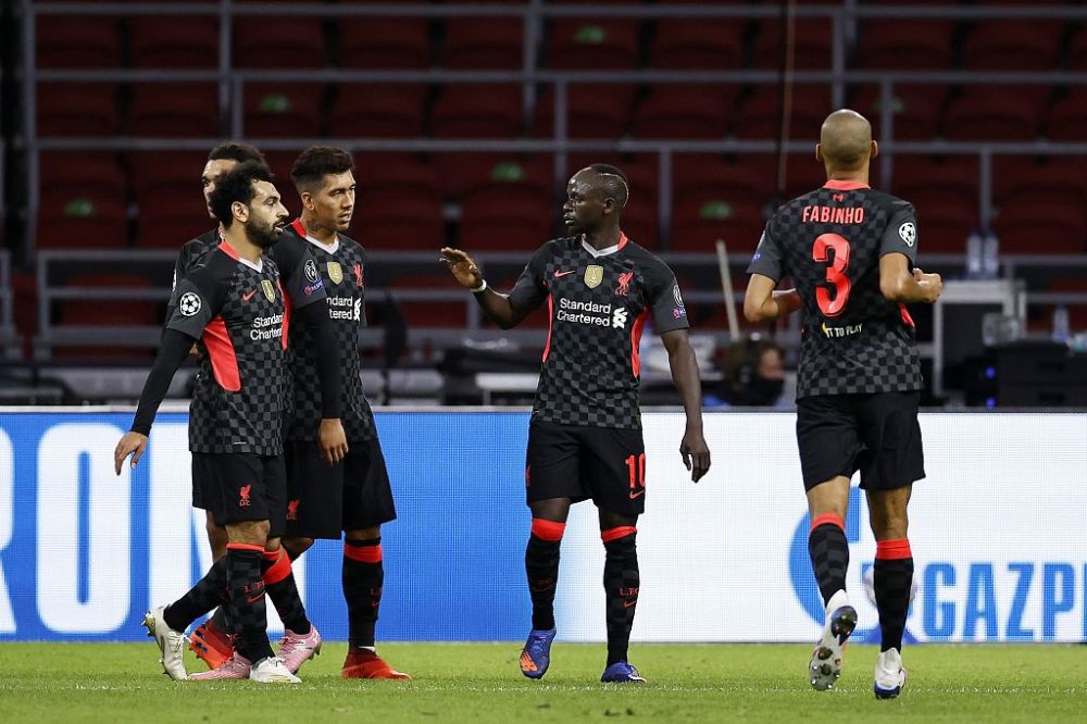 包含巴黎力克丹麦，萨拉赫统治全场的词条